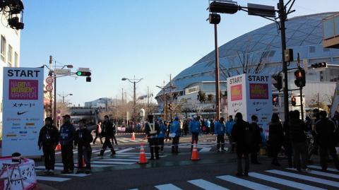 スタート地点
右奥が名古屋ドーム