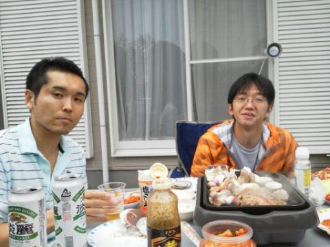 開始5分。まだ礼儀正しいジェリーズ君。