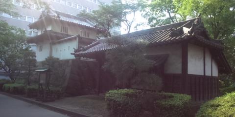 乾櫓と東門跡