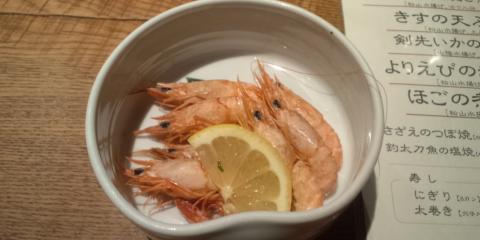 よりえびの塩茹で
殻ごと食べてミネラル補給