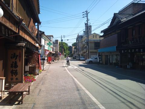 二見町の街並み