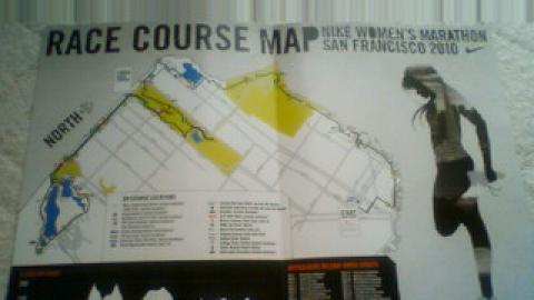 NIKE　WOMAN'S　MARATHON　2010