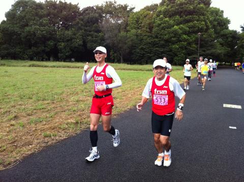 カズさん。Frun仲間と参戦。スタート前に見つけてお声かけ頂きありがとうございます！