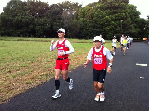 カズさん。Frun仲間と参戦。スタート前に見つけてお声かけ頂きありがとうございます！