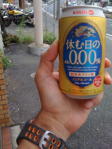 3連休自分としてはよう走ったぞ。ノンアルコールビールの中で「回復系アミノ酸」の文字に惹かれ、これをチョイスしてしまいます。