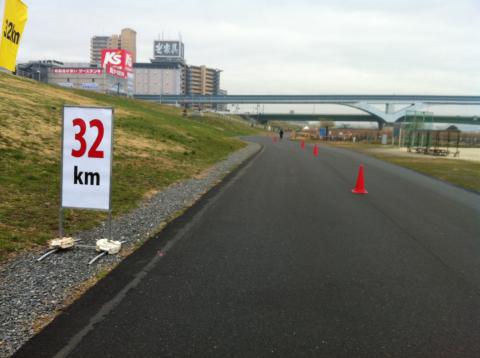 スタート時間過ぎたがまだコース走っててもお咎めなし♪～(￣。￣)