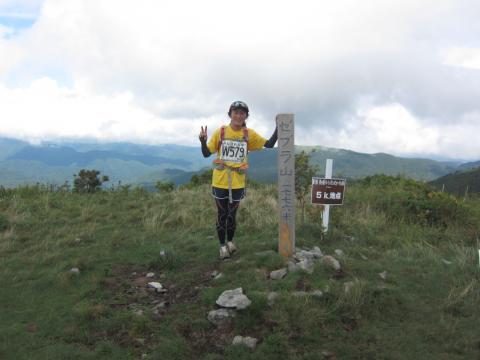 ゼブラ山到着～。11:04