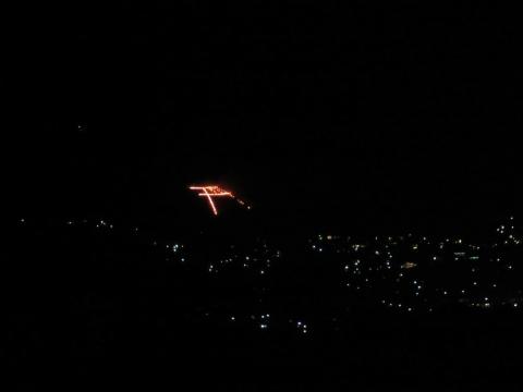 鳥居。これが一番大きく見えた。