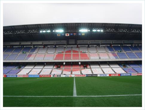 開場前の日産スタジアム