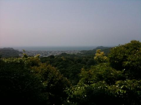 建長寺から相模湾