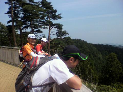 だれるコナンくん、笑う気まぐれさん、様子を伺う荒川さん・・・