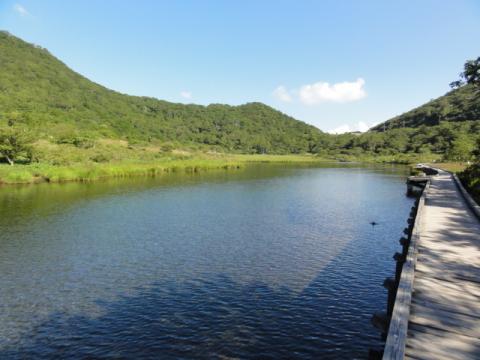 下山後は覚満淵をゆるゆる散歩