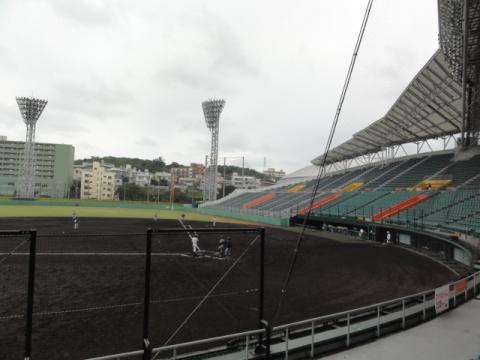 やっぱり野球ｗ
沖縄工業×首里東練習試合
沖工のセカンドの選手（スコアボードに名前が表示されないので名前はわからない）に、小柄だけどものすごいセンスを感じた。