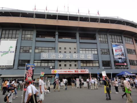 今日の目的地、神宮球場！（←またかよｗ）