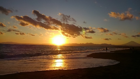 黄昏の辻堂西海岸