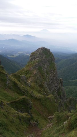 大天狗の岩峰