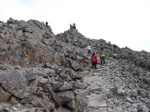 標高３１９０m　奥穂高山頂まで後一息