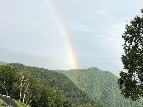 武尊牧場に下山後　虹が！