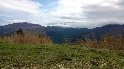 矢倉岳山頂からの箱根の山々