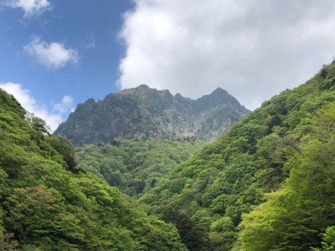 奥秩父の名峰　鶏冠山