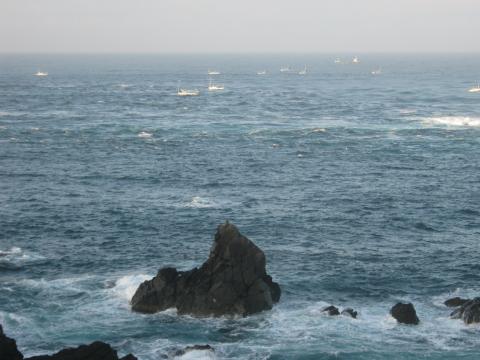 太平洋沖の漁船
