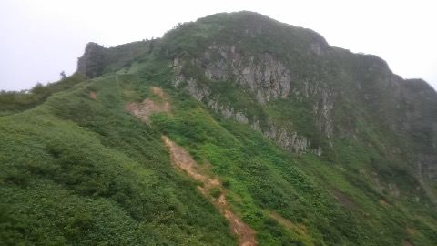 剣が峰　このあと激しい雷雨に