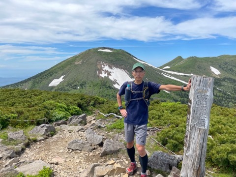 小岳山頂にて