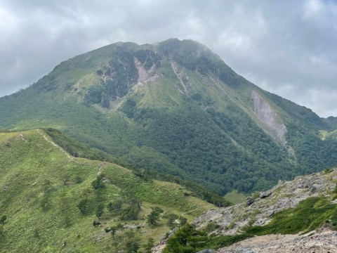 前白根山から日光白根山