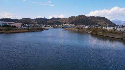 １０キロ地点　金目川より湘南平