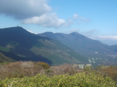 金時山　まだ遠い〜