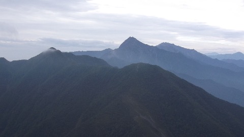 最愛の北岳が姿を表す