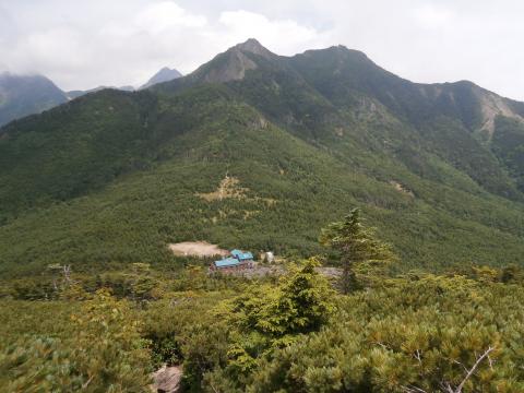 編笠山から青年小屋、権現岳