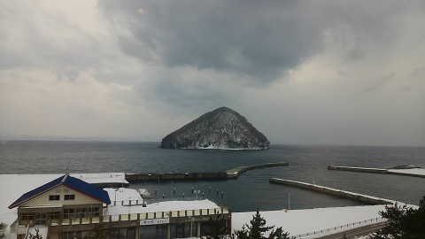 浅虫温泉　冷たい風に打たれながら５キロほどジョグ。そのあと温泉で冷えた体を温める