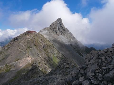 大喰岳から　なかなかたどり着かず