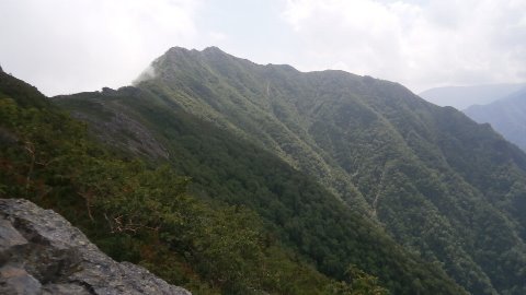 これからたどるアサヨ峰