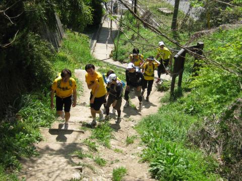 長谷大仏坂より源氏山公園へ向う。