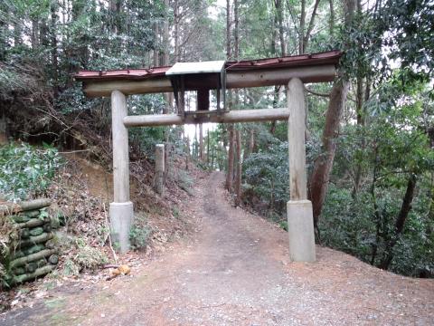 本山寺奥からトレイルの始まり