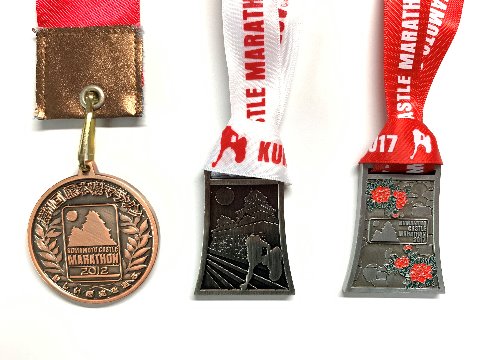 今回のメダルは、2012年・2015年・2017年の熊本城マラソンです。ここも2012年は第1回大会です。熊本は、実家があり私自身も10歳までをここで過ごしたこともあって、３回走りました。
