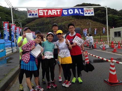 ハーフとしては今回が2004年の萩城下町マラソンから数えてちょうど40回目となり,いっしょに参加した皆さんからもお祝いしていただきました.どうもありがとうございました.