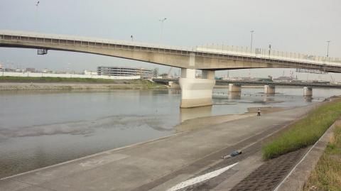 大和川!(^^)!前回より水量が少ない