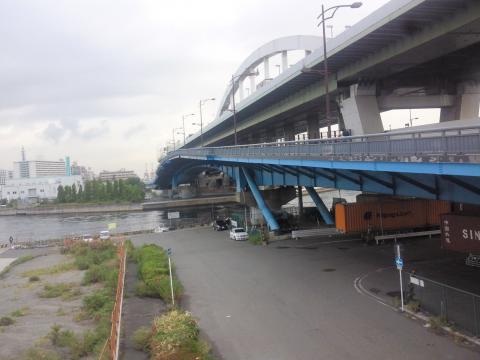 南港大橋
それほど高低差はない