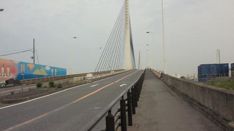 カモメ大橋
