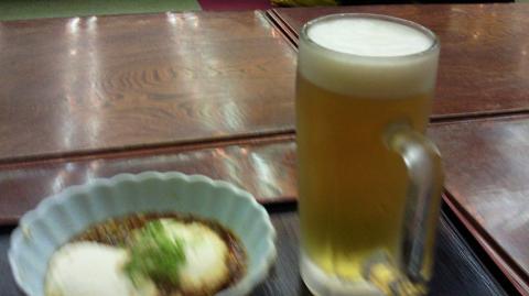 お風呂上りにお先にビール!!