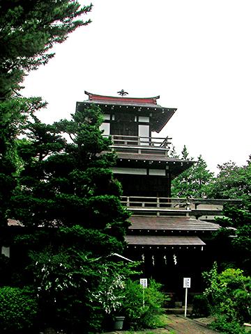 阿弥陀堂。
韋駄天神が祀られており、この写真では分かりませんが、最上階の軒下には「韋駄天」の額があります。このお寺は建物が楽しめます。