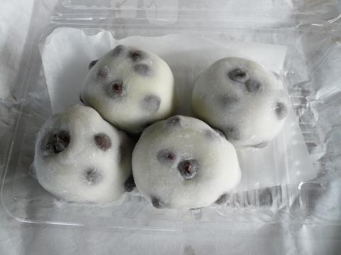 出町ふたばの豆餅もしっかり購入して食欲も満足♪