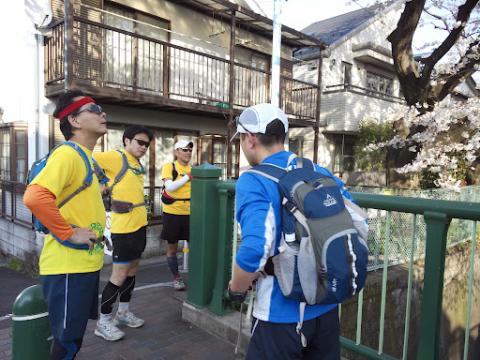 後もう一息！と私は思っていたのだけど、この人達は全然疲れてないのよね・・・（驚）。