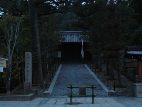 早朝の銀閣寺前とっても清々しい～