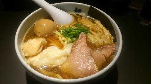 麺屋武蔵で腹ごしらえ
エビの出汁が効いてました