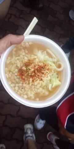 完走者に振舞われた名物「吉田うどん」
