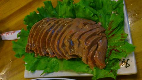 こんなのまで食べてばっかり
(羊のレバー)